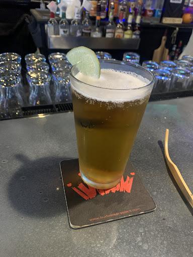 BR SPORTS BAR & GRILL